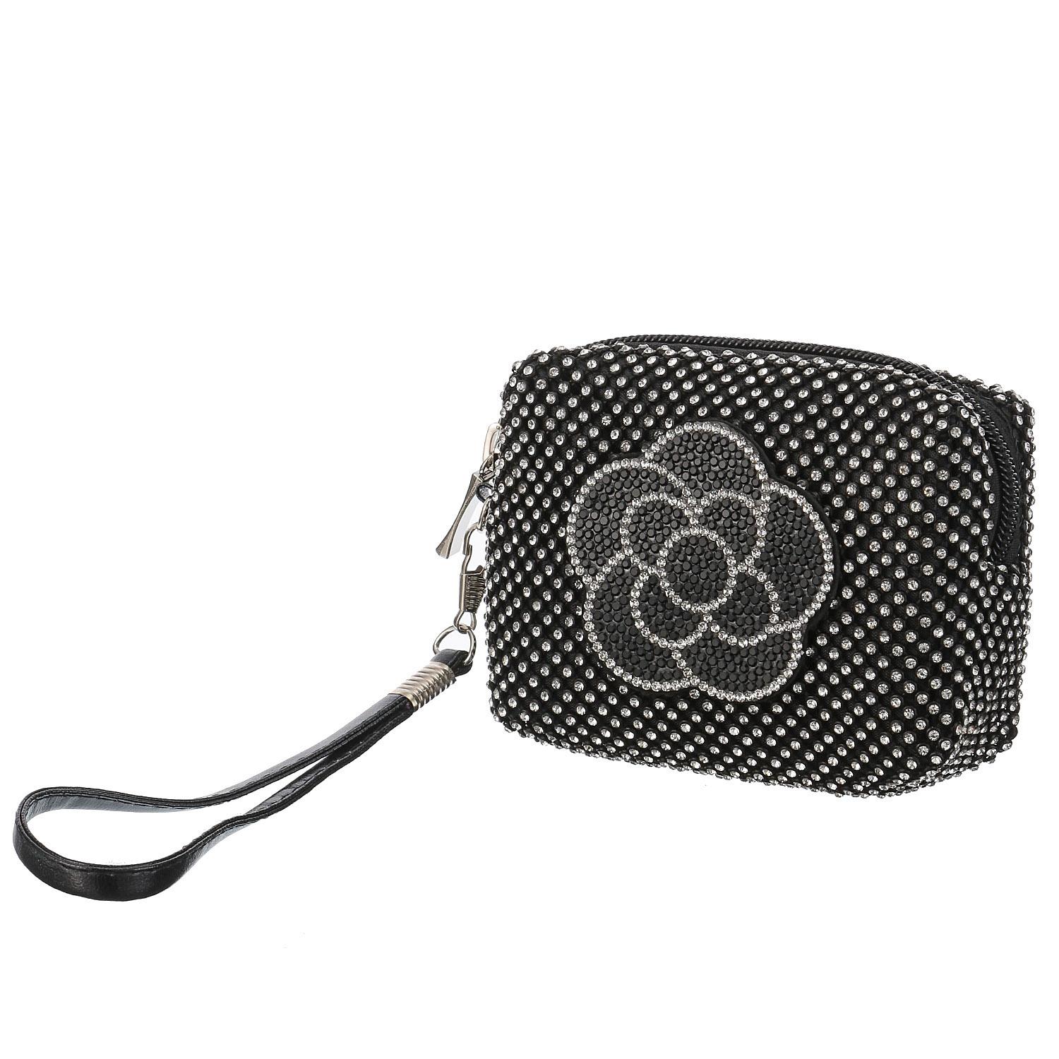 Salon de Pro - Fragrance-Free Hair Color - Men's Speedy - Natural Brown - Quasi-Drug Product Introduction ● Fragrance-free hair color for men's gray hair. ●Speedy and even coloring in just 5 minutes.\\n\\n\\nIngredients\\n\\nAgent 1 [Active Ingredients]: Toluene-2,5-diamine, Para-aminophenol, Meta-aminophenol, Resorcinol [Other Ingredients]: Sodium Sulfite, Apricot Juice, Ethanol, Tetrasodium EDTA Tetrahydrate, Stearyl Trimethylammonium Chloride, Seaweed Extract (1), (Hydrolyzed Silk/PG-Propyl M