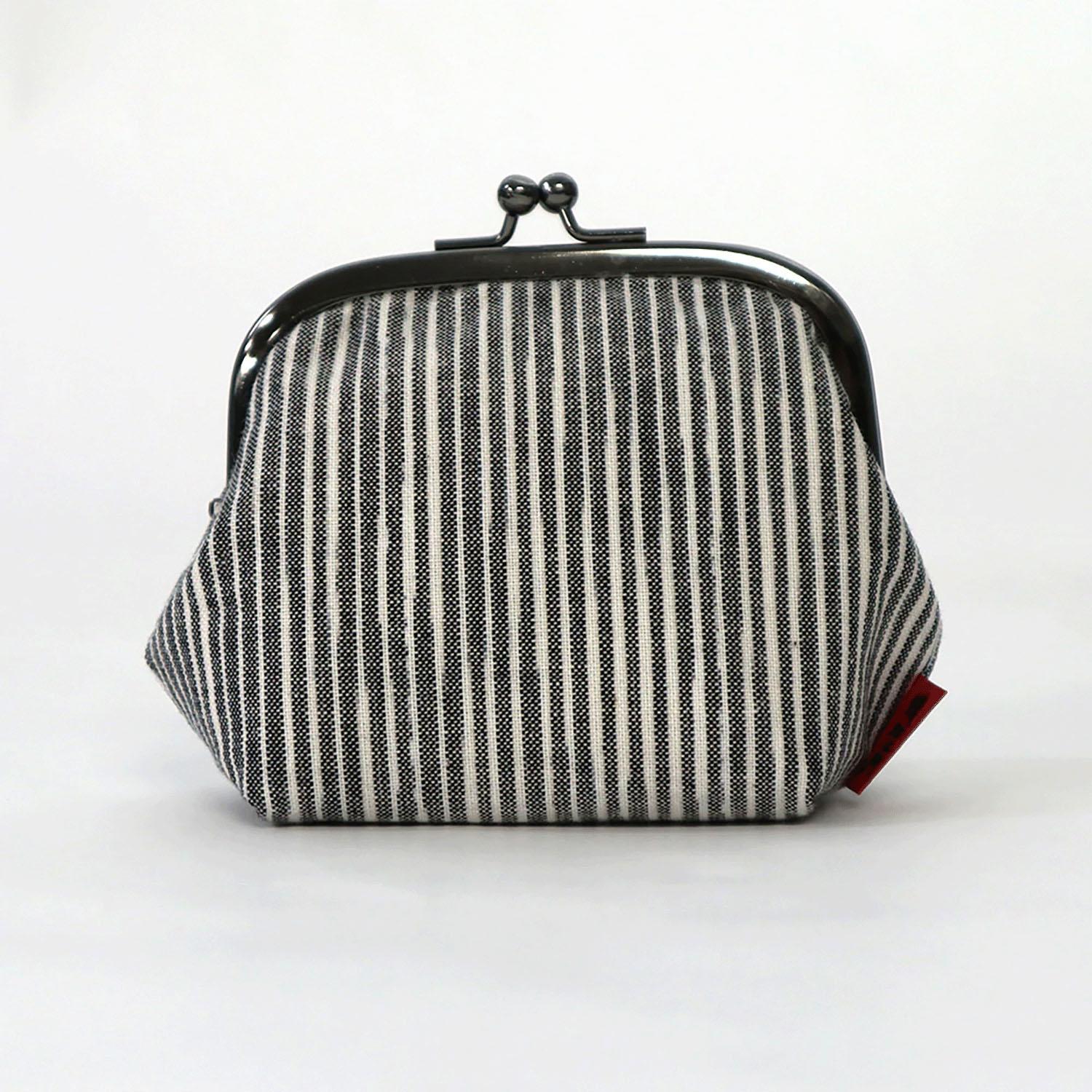 Kurume Kasuri Gamaguchi 3.5" Large Square Round 03Yoroke Stripe Gray/White