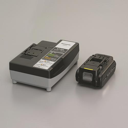 ESCO Rechargeable Battery & Charger Set DC14.4V EA813P-21A