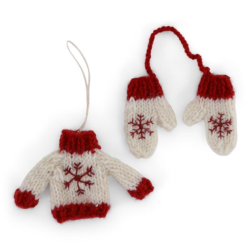 Gry & Sif Hand-Knitted Sweater & Gloves White