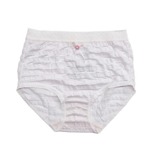 TUNIC Soccer Border Shorts Size M B Pink