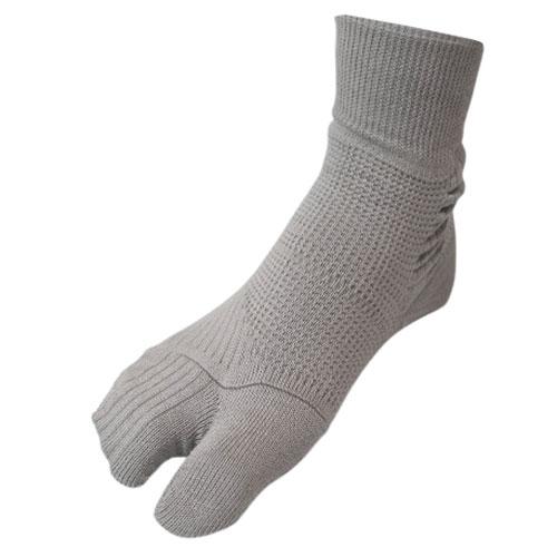 Corporation Pearlstar Hallux Valgus Support Socks Wear them and your big toe naturally spreads Can be worn all day 26–27cm Gray Lanhua10399