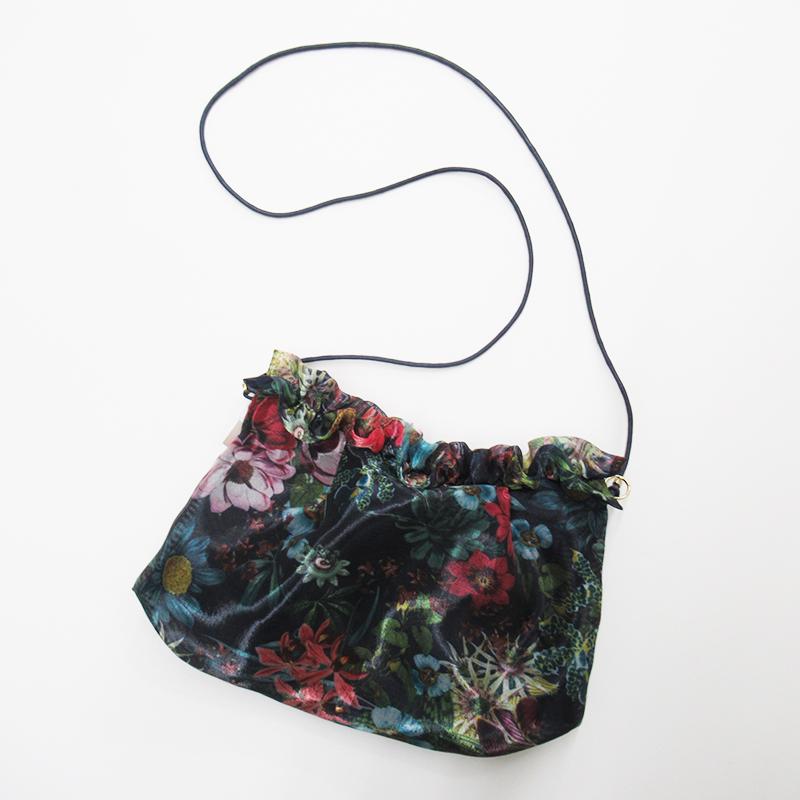 Belle Blanche Organza Frill Zipper Pouch / Botanica Navy