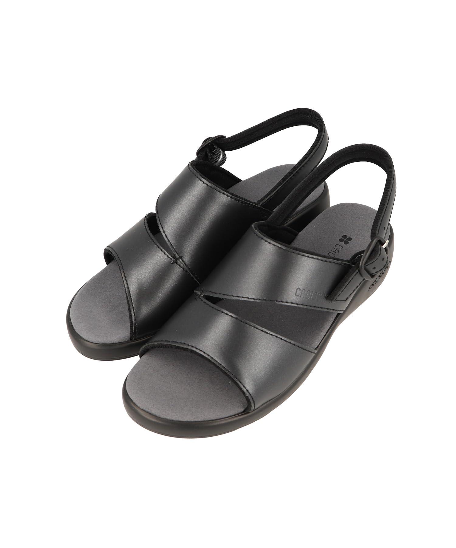 Leather sandals