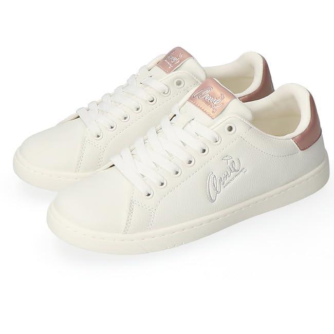 Injection-molded shoes