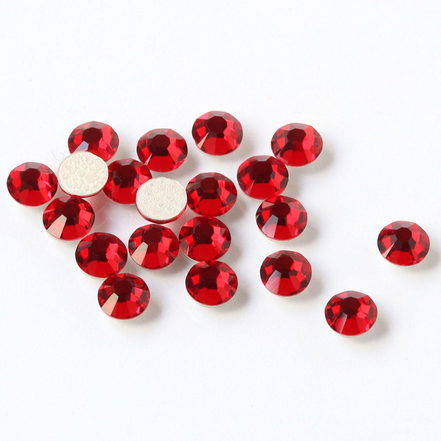 Nippon Button Trading Preciosa Rhinestone Hotfix Heat-Adhesive SS16 24-Piece Pack Light Sham M2038SS16-90070
