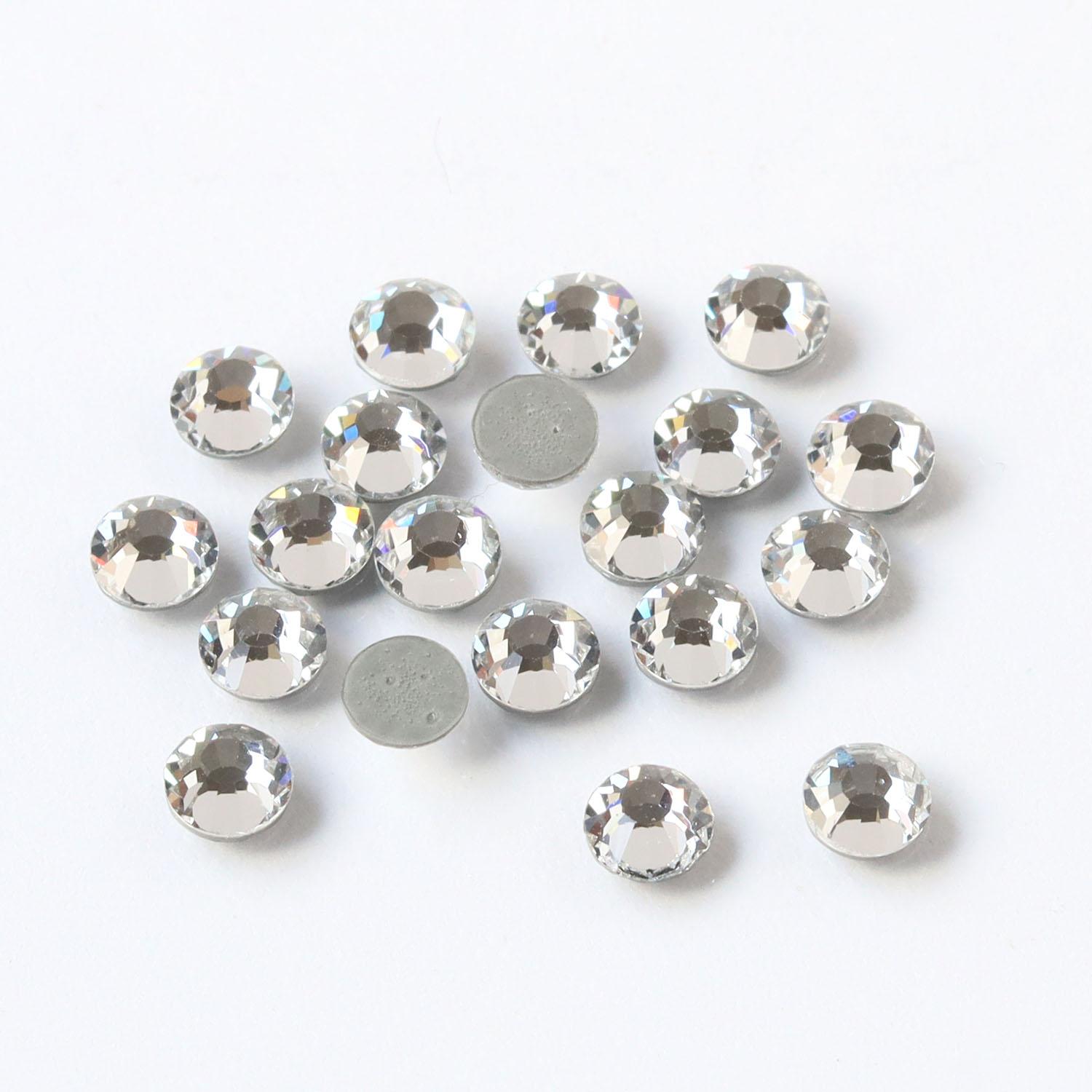 NBK Preciosa Rhinestone Hotfix Heat-Adhesive SS16 144-Piece Pack Crystal M2038SS16-00030L