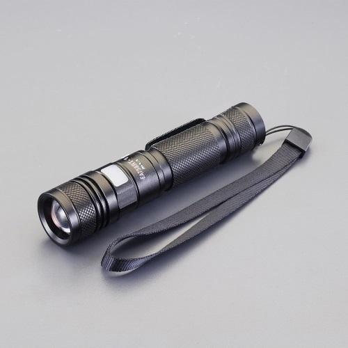[Rechargeable] Flashlight / LED