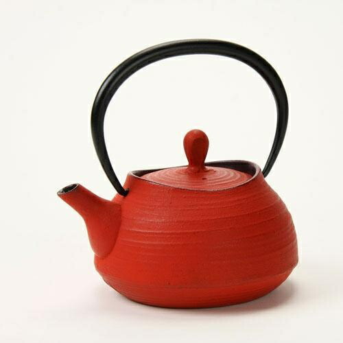 Ichichudo Nanbu Ironware Teapot Hakeme 0.4L Red